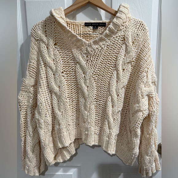HYFVE Cream V-Neck Hooded Cable Chunky Knit Oversized Cropped Sweater - Picture 1 of 5